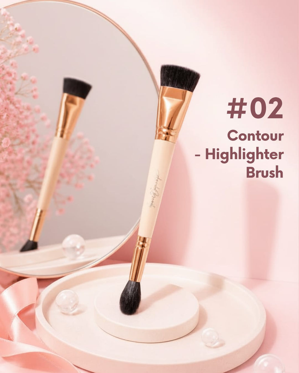 Contour Highlighter Kwast #02
